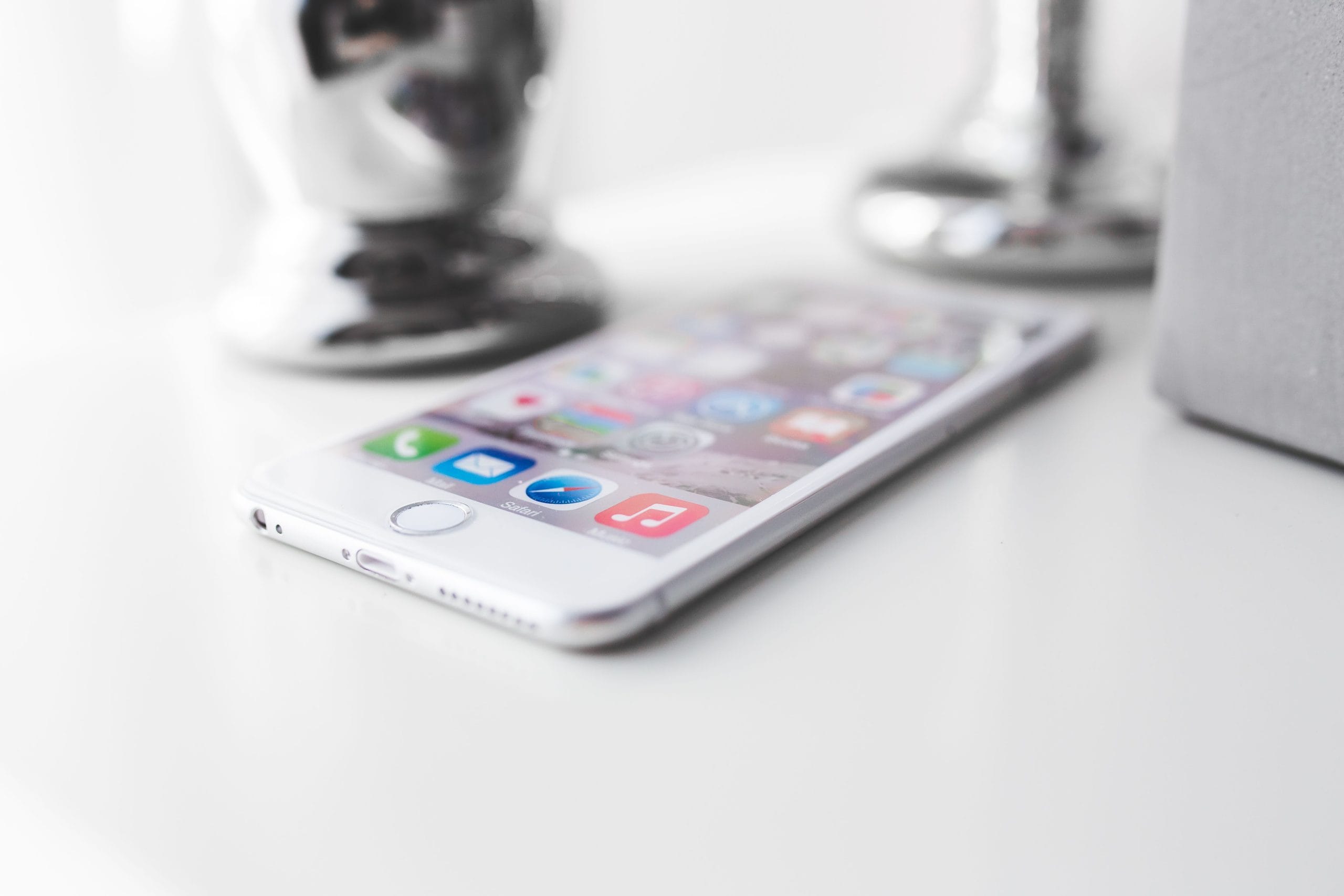 Test Siri AI iOS 27 beta publique iPhone